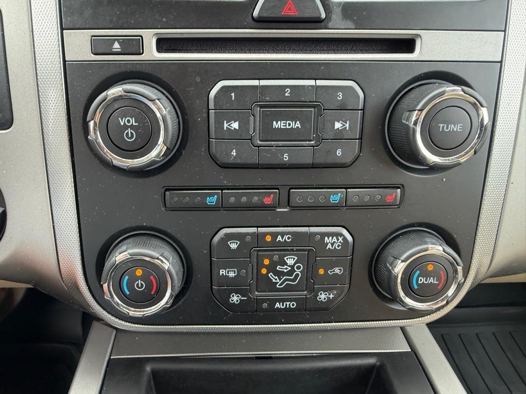 Ford Expedition  2016