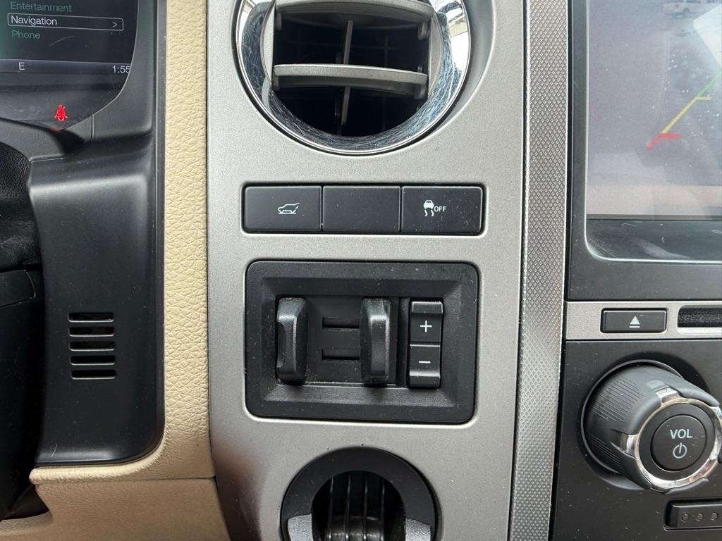 Ford Expedition  2016