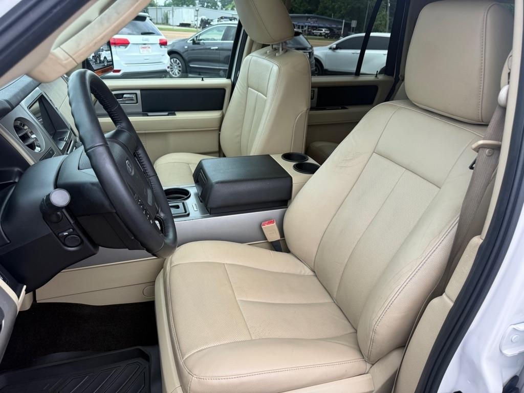 Ford Expedition  2016