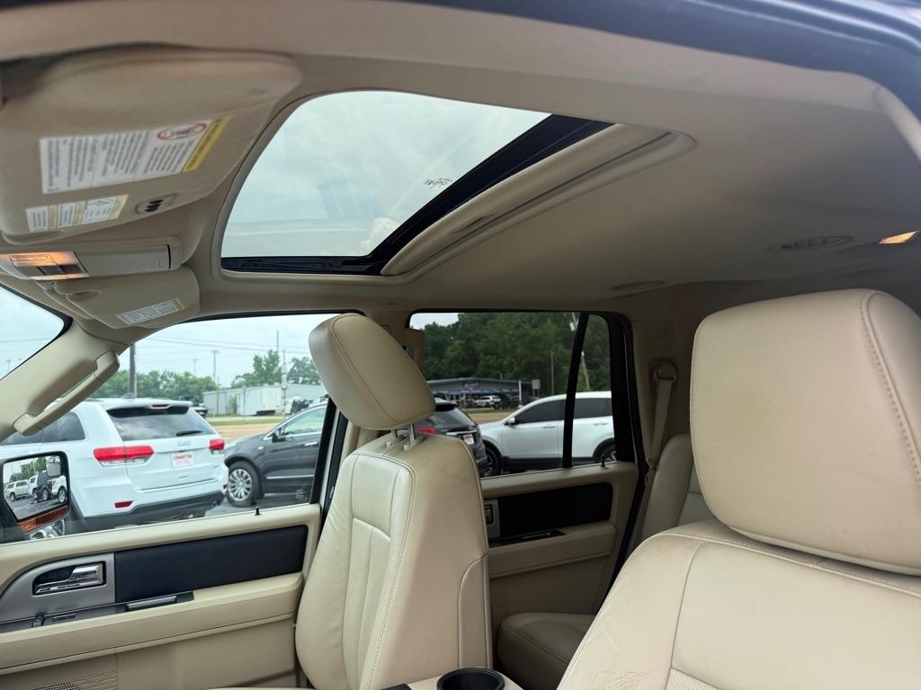 Ford Expedition  2016