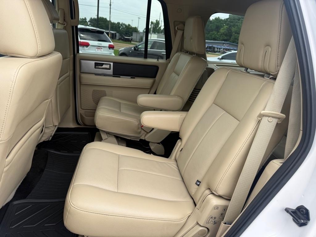 Ford Expedition  2016