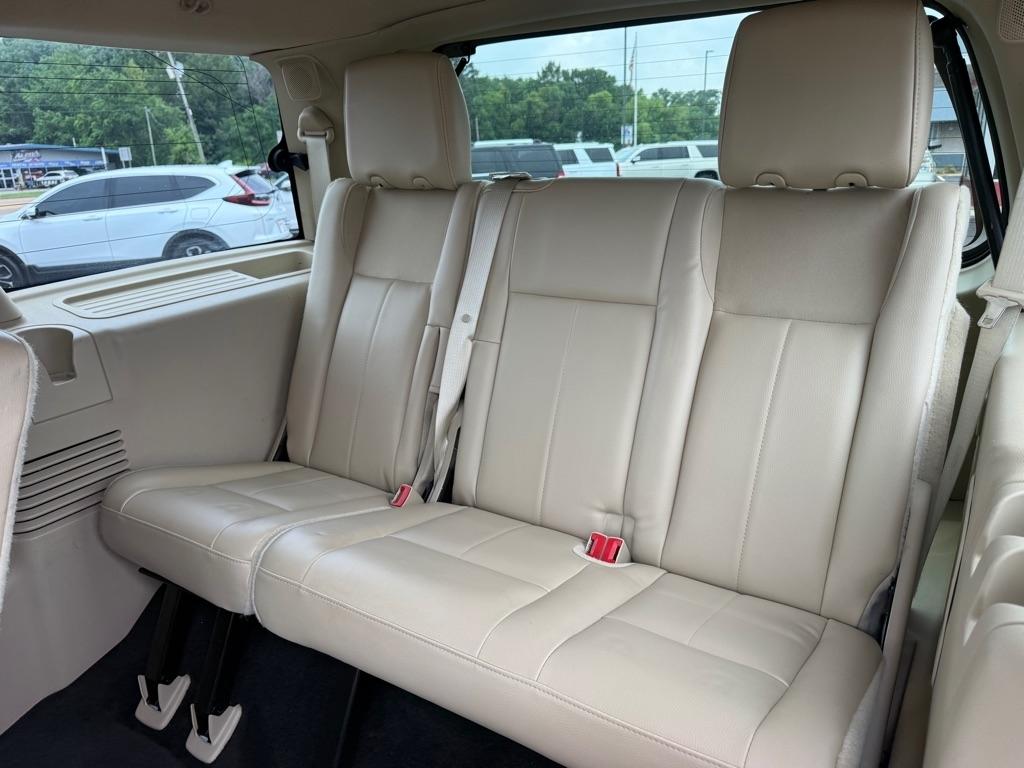 Ford Expedition  2016