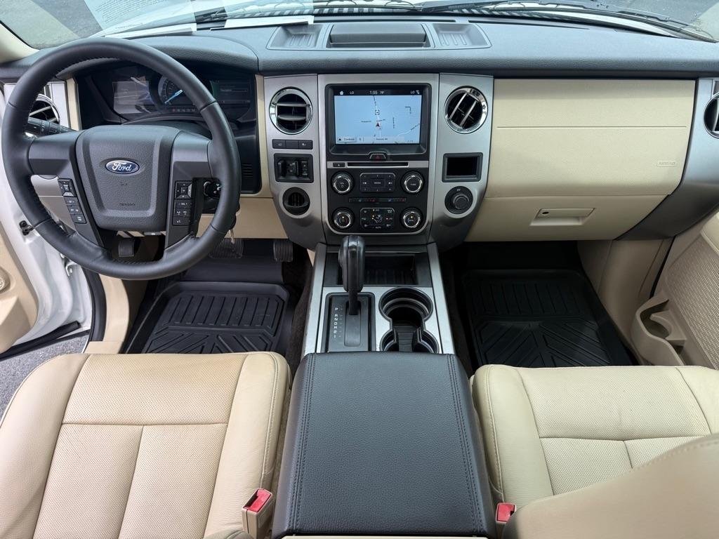 Ford Expedition  2016