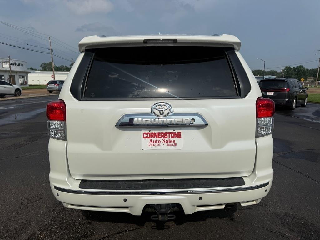 Toyota 4Runner  2013