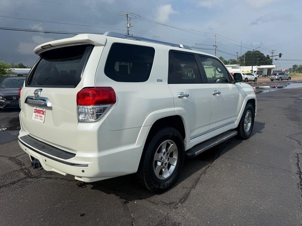 Toyota 4Runner  2013