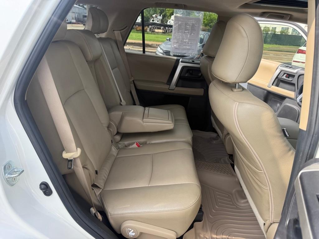 Toyota 4Runner  2013