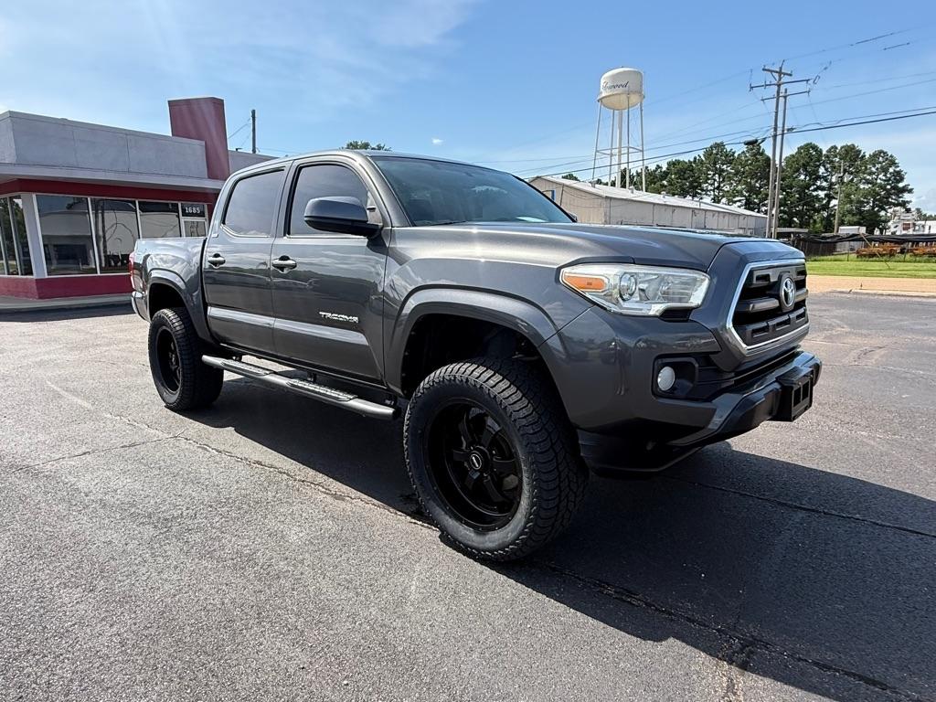 Toyota Tacoma  2016