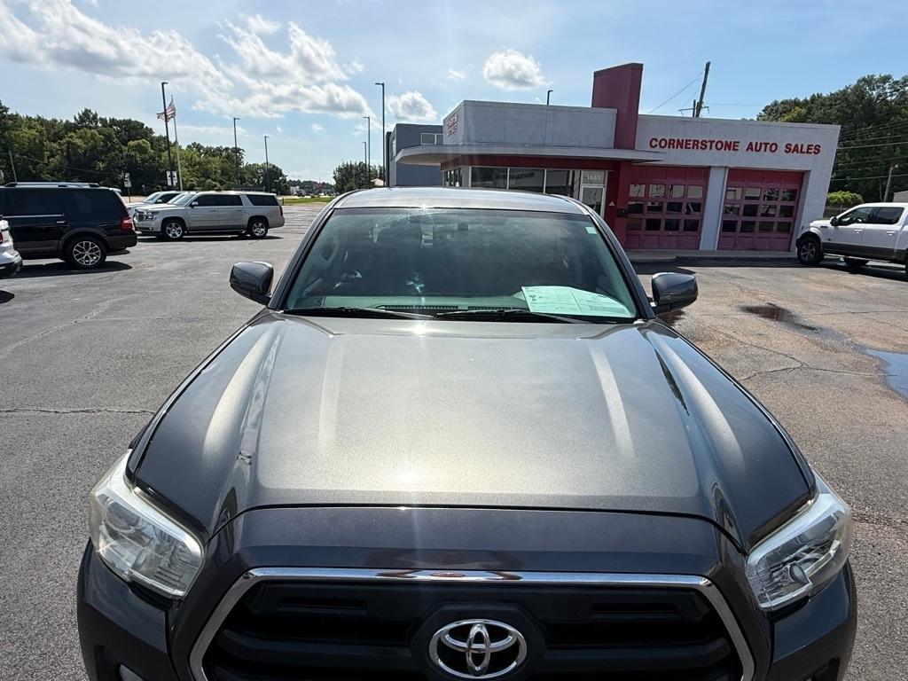 Toyota Tacoma  2016