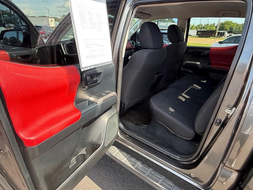 Toyota Tacoma  2016