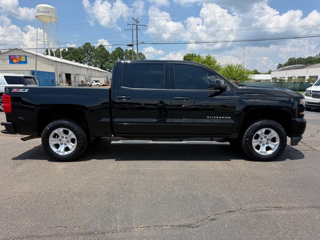 Chevrolet Silverado 1500  2016