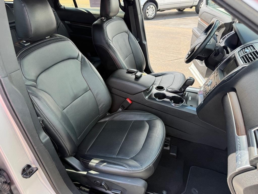 Ford Explorer  2019