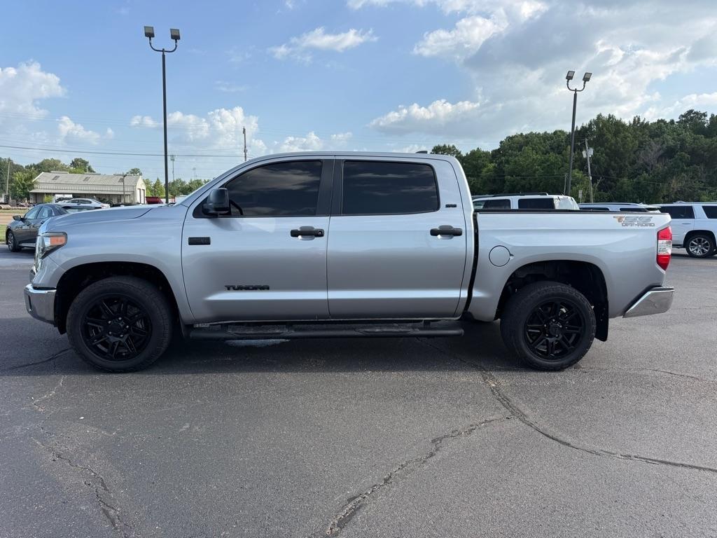 Toyota Tundra  2020