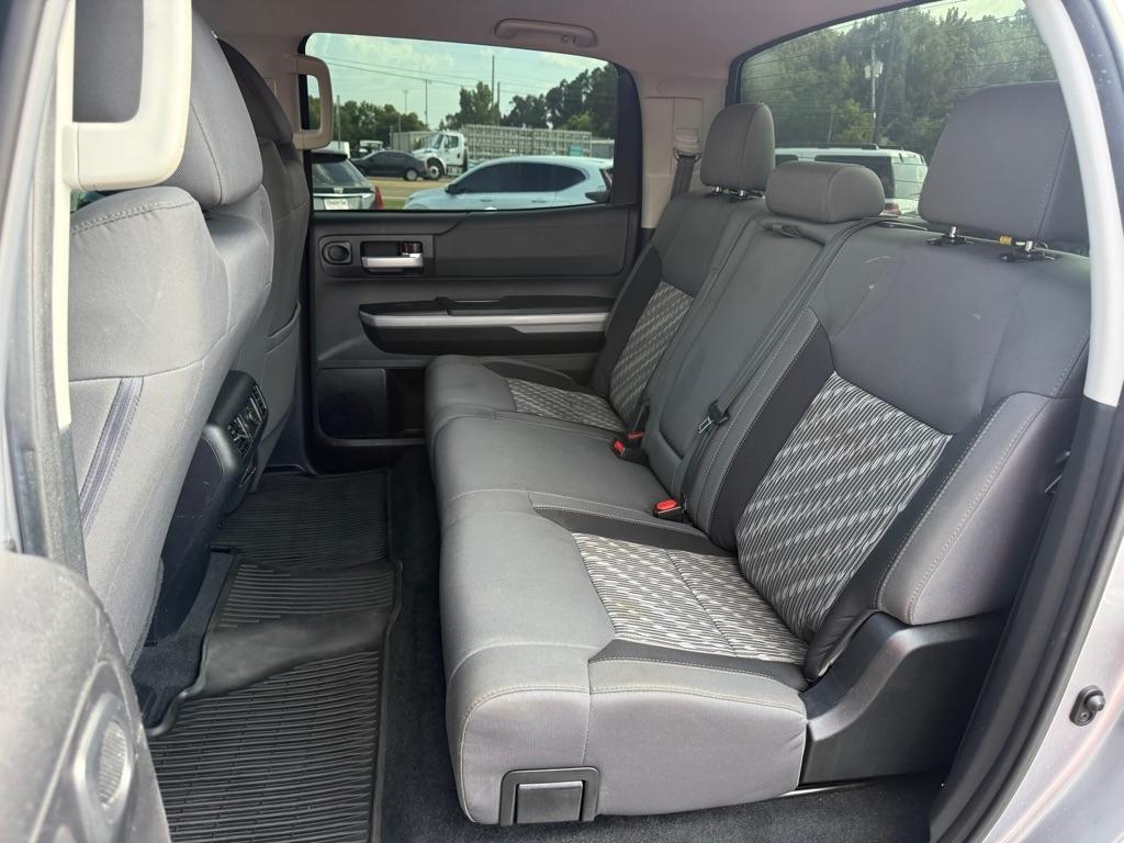 Toyota Tundra  2020