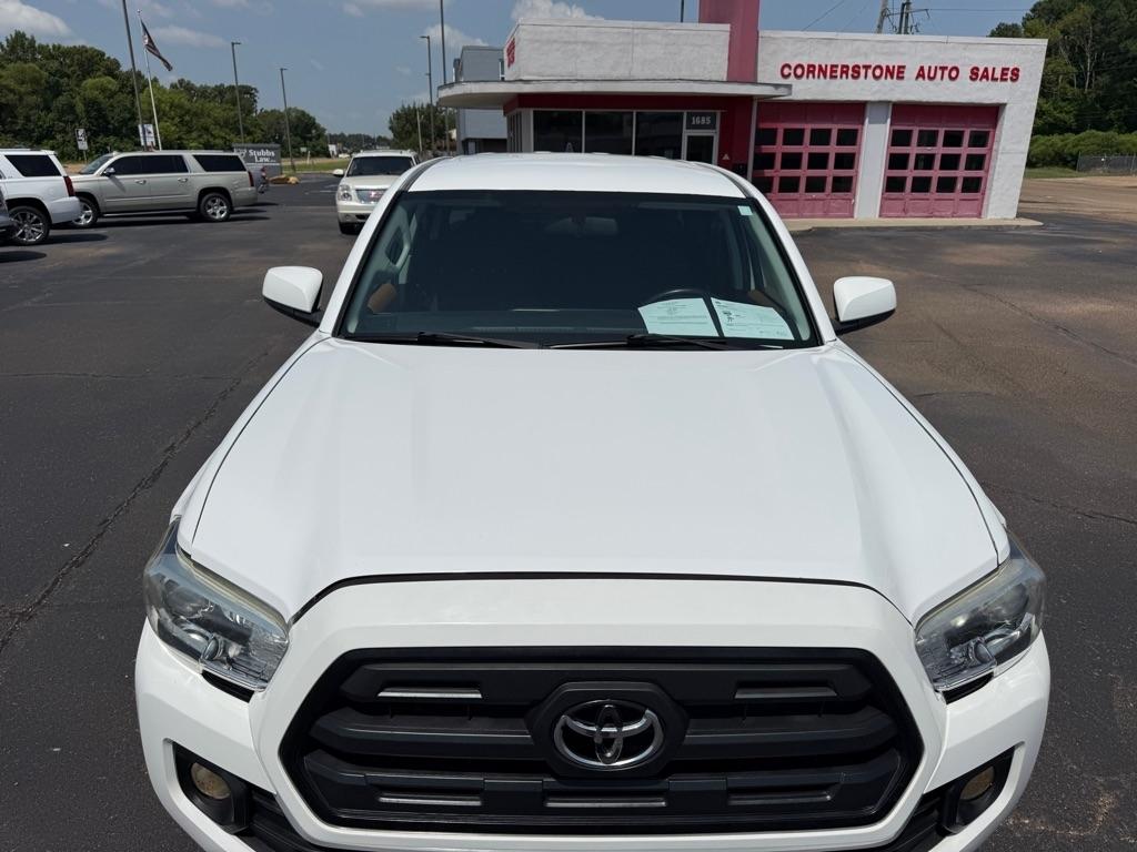 Toyota Tacoma  2016