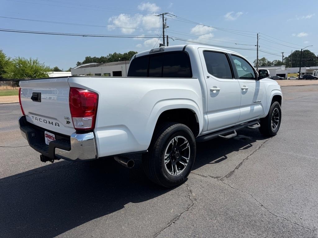 Toyota Tacoma  2016