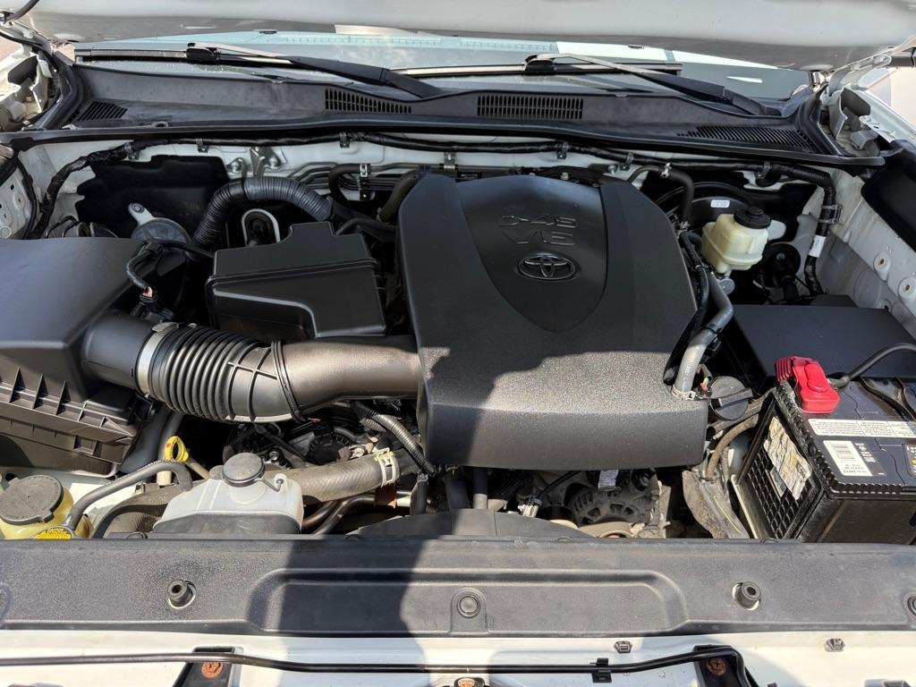 Toyota Tacoma  2016