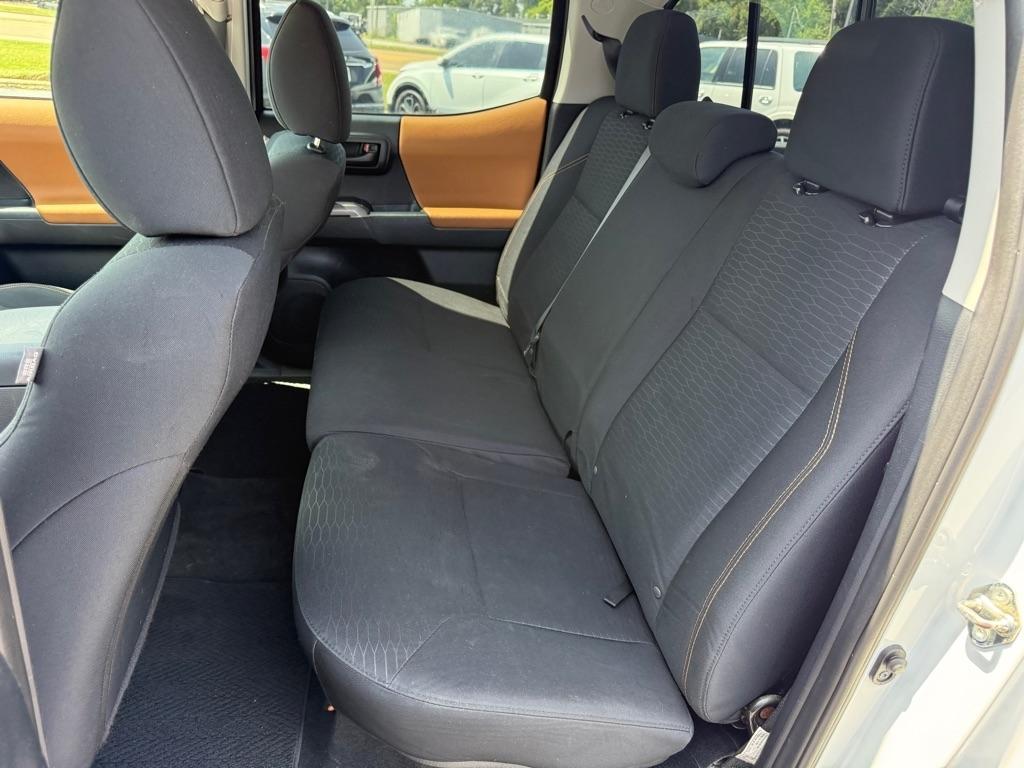 Toyota Tacoma  2016
