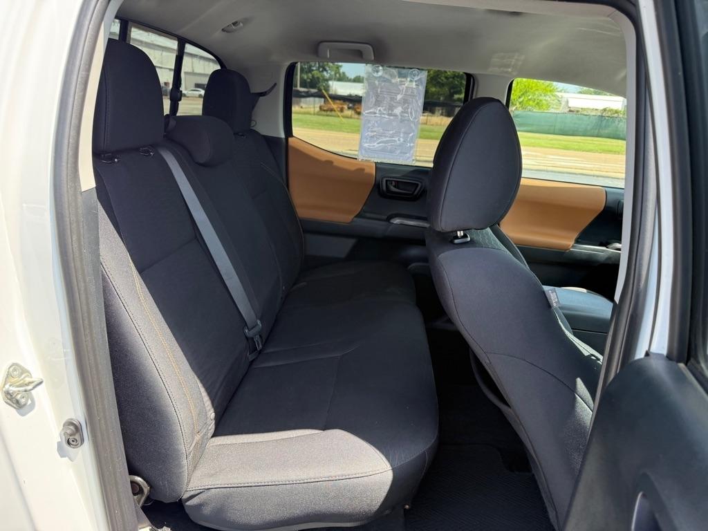 Toyota Tacoma  2016