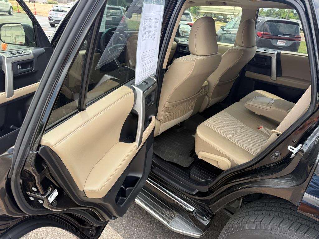 Toyota 4Runner  2012