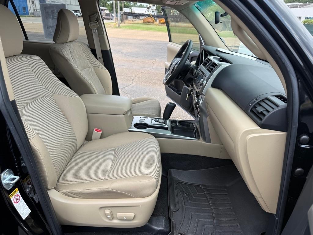 Toyota 4Runner  2012