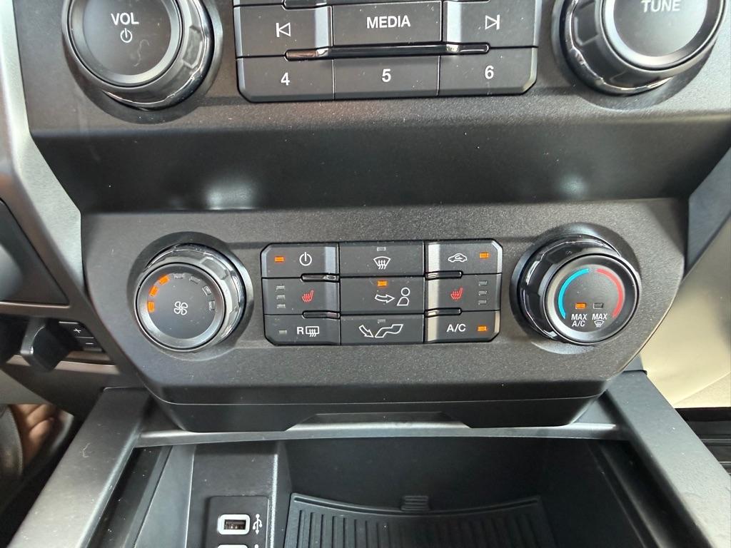 Ford F-150  2019