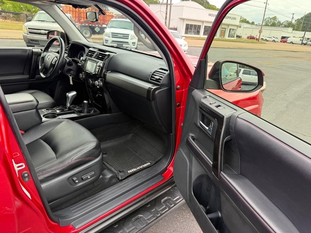 Toyota 4Runner  2018