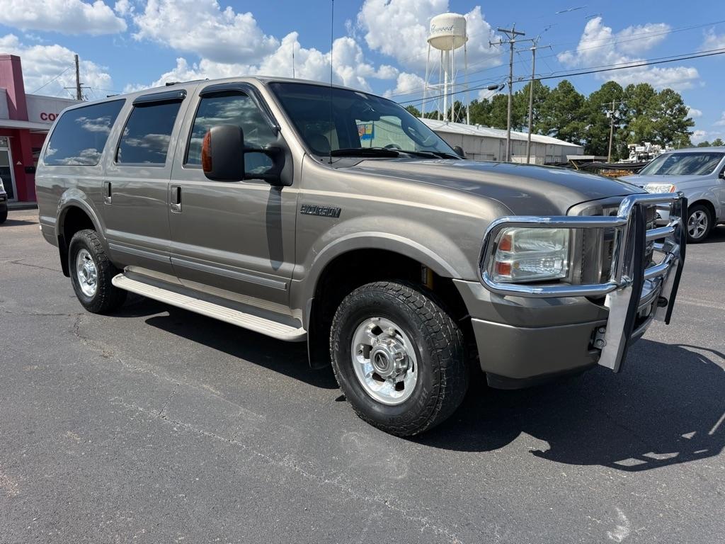 Ford Excursion  2005