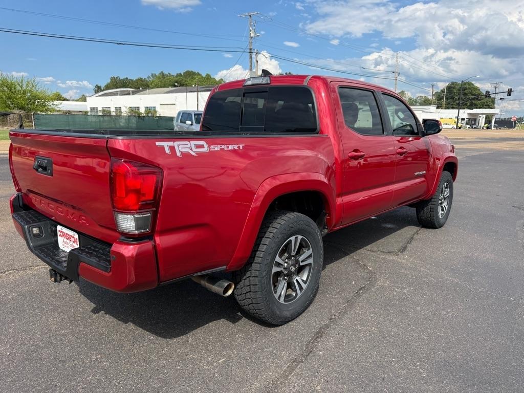 Toyota Tacoma  2017