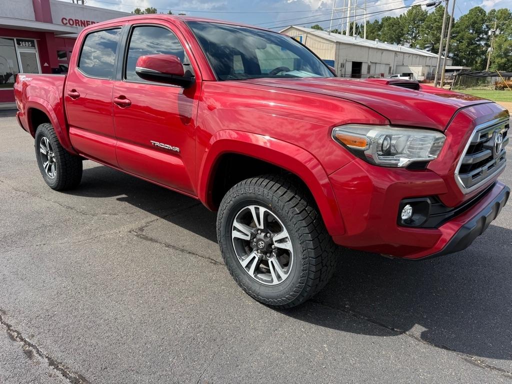 Toyota Tacoma  2017