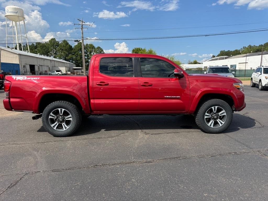 Toyota Tacoma  2017