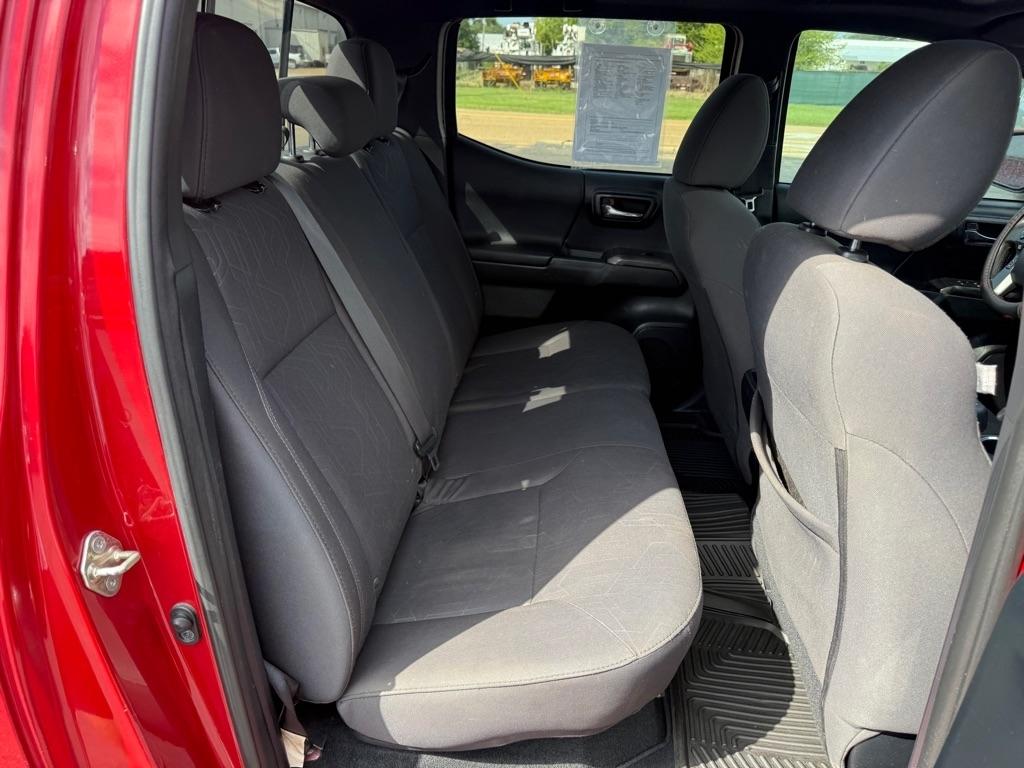 Toyota Tacoma  2017