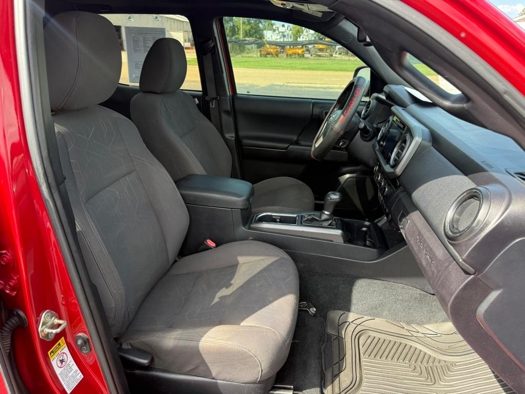 Toyota Tacoma  2017