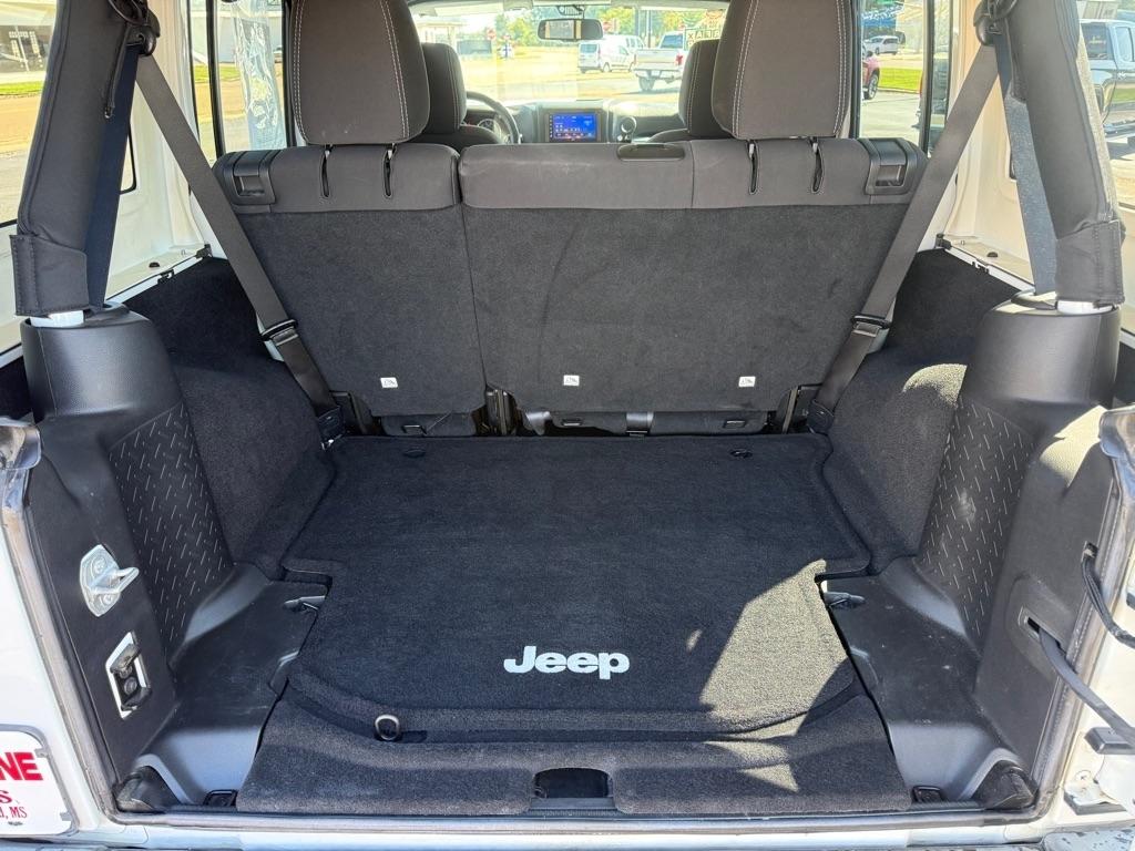 Jeep Wrangler  2015