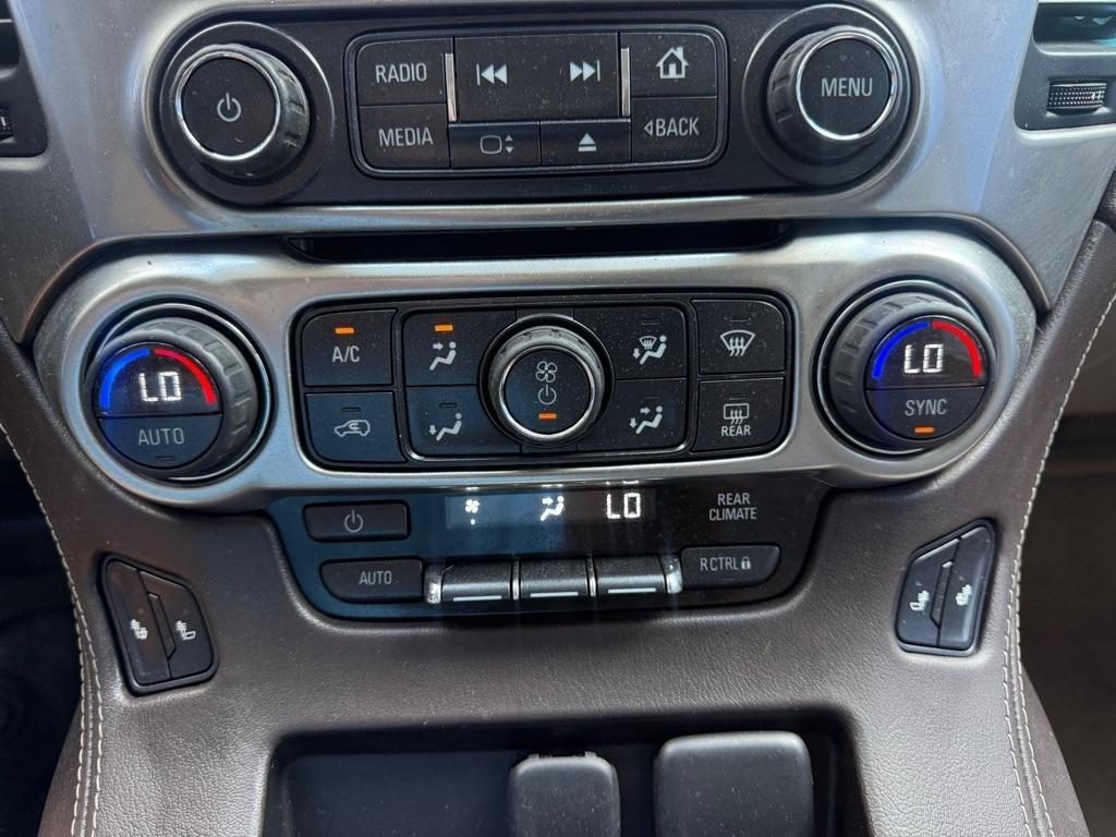 Chevrolet Tahoe  2015