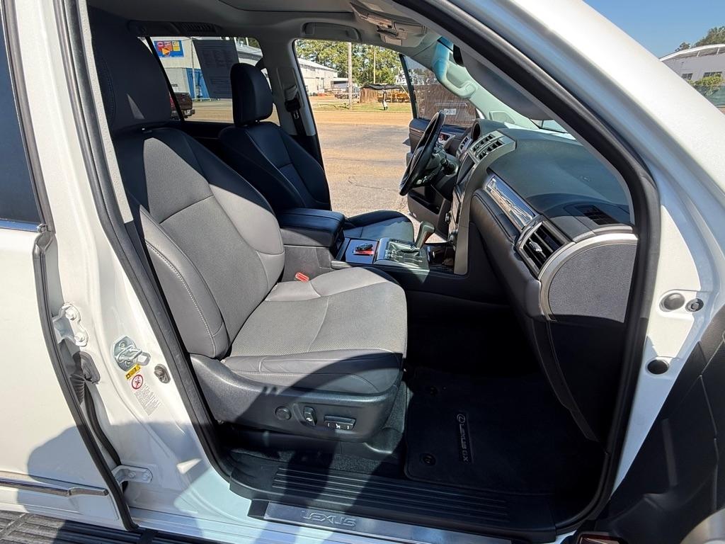 Lexus GX 460  2019