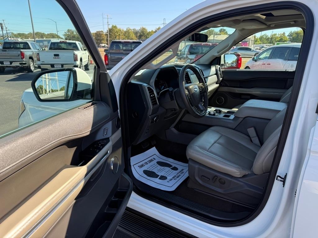 Ford Expedition  2020