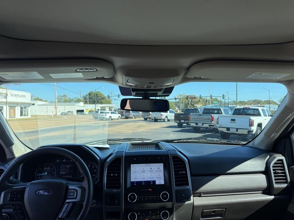 Ford Expedition  2020