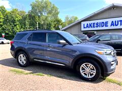 2021 Ford Explorer  2021 Ford Explorer