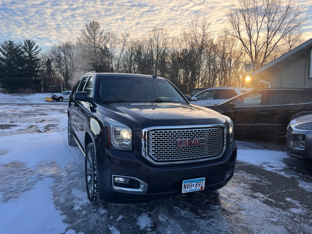 GMC Yukon XL Denali 4WD 2016