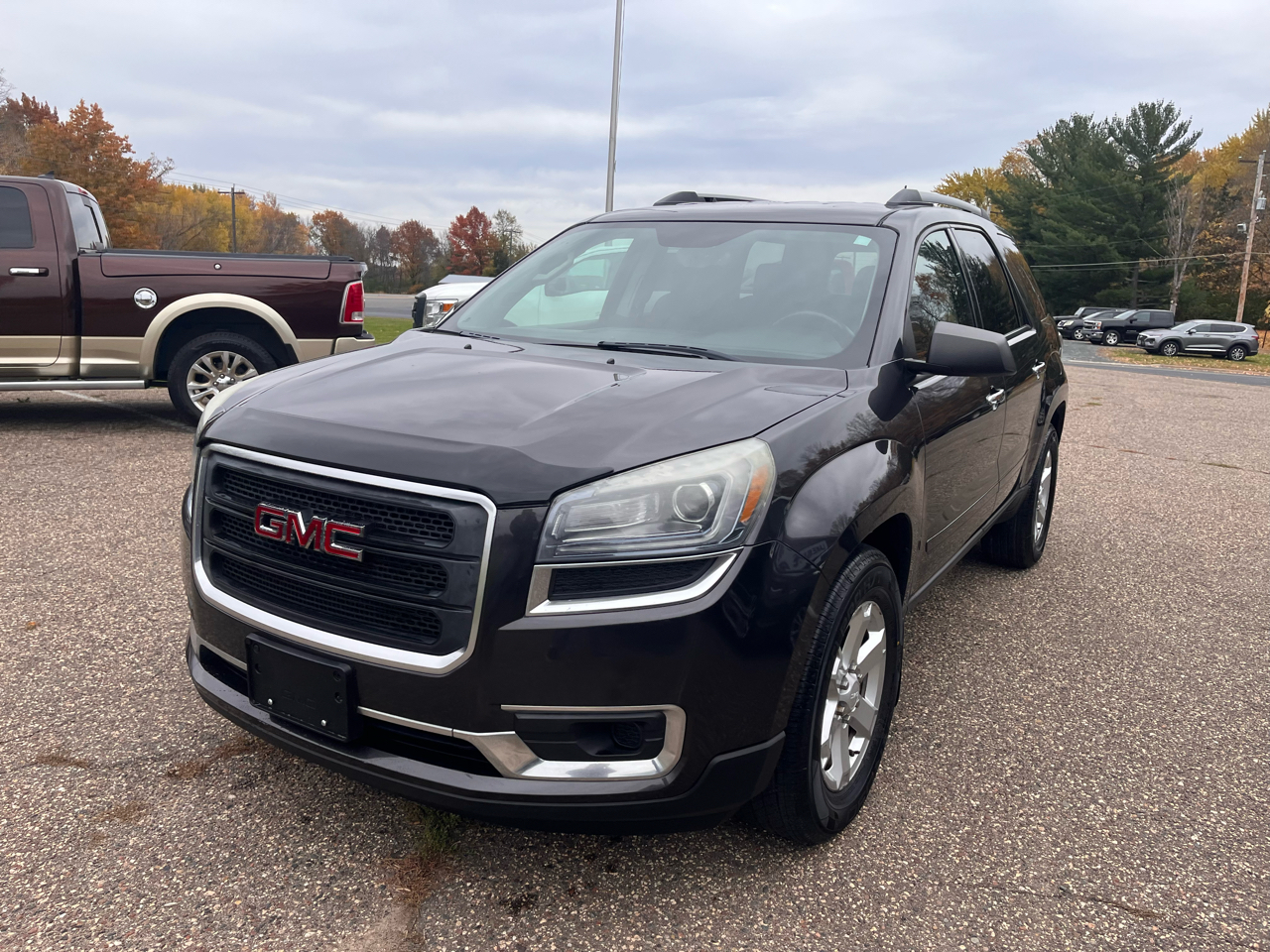 GMC Acadia SLE 4D SUV AWD 2014 GMC Acadia SLE 4D SUV AWD 2014