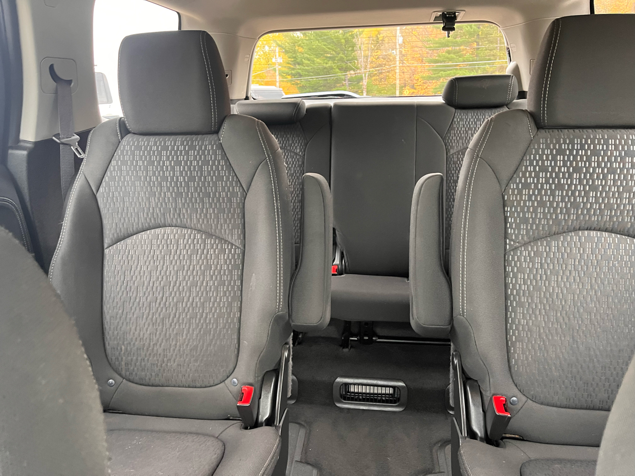 GMC Acadia SLE 4D SUV AWD 2014 GMC Acadia SLE 4D SUV AWD 2014