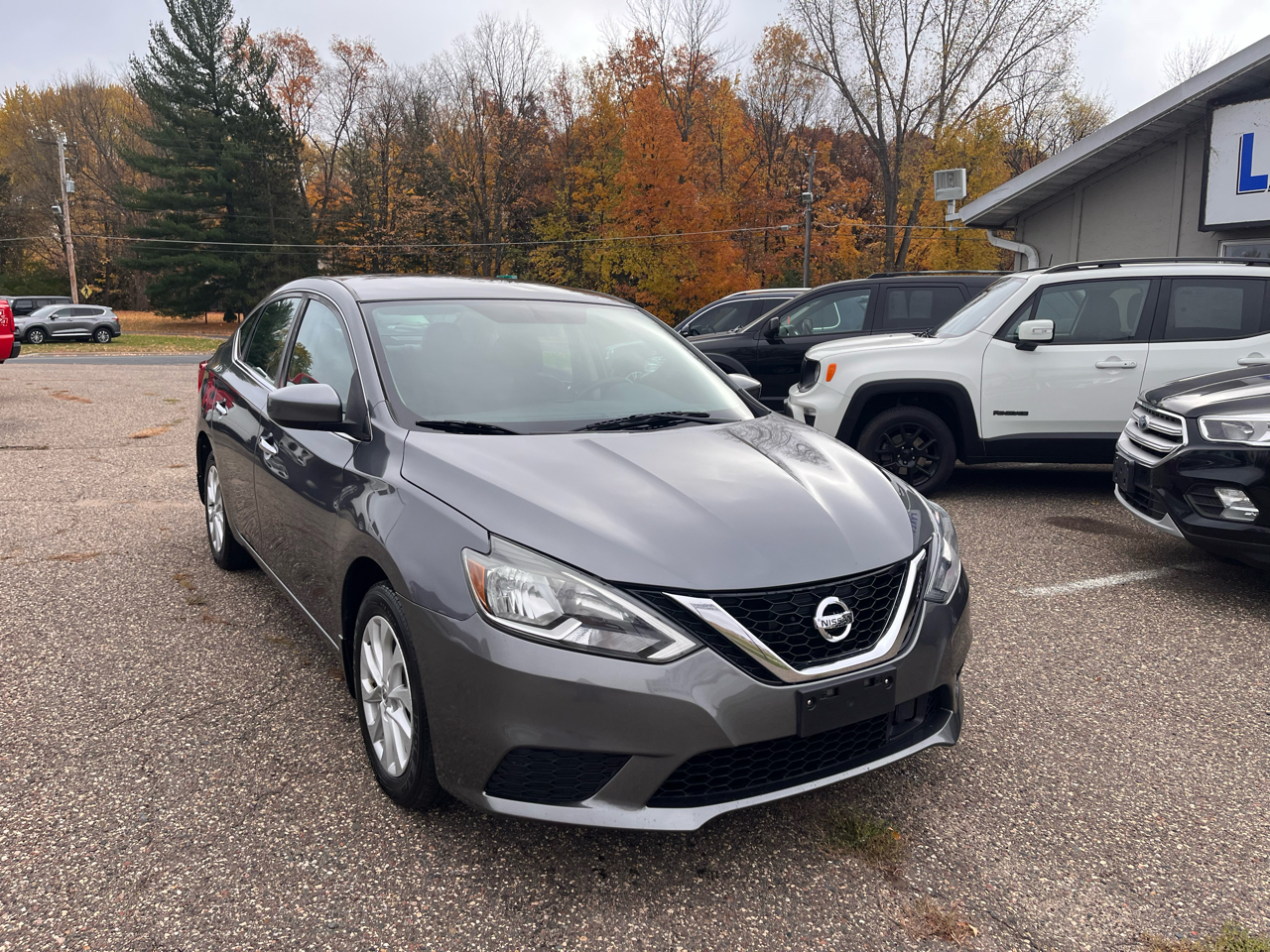 Nissan Sentra SV 4D Sedan 2018 Nissan Sentra SV 4D Sedan 2018