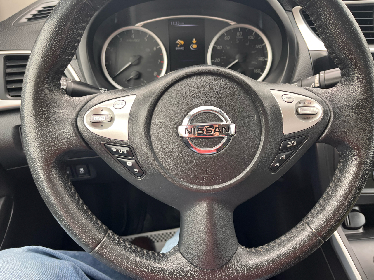 Nissan Sentra SV 4D Sedan 2018 Nissan Sentra SV 4D Sedan 2018