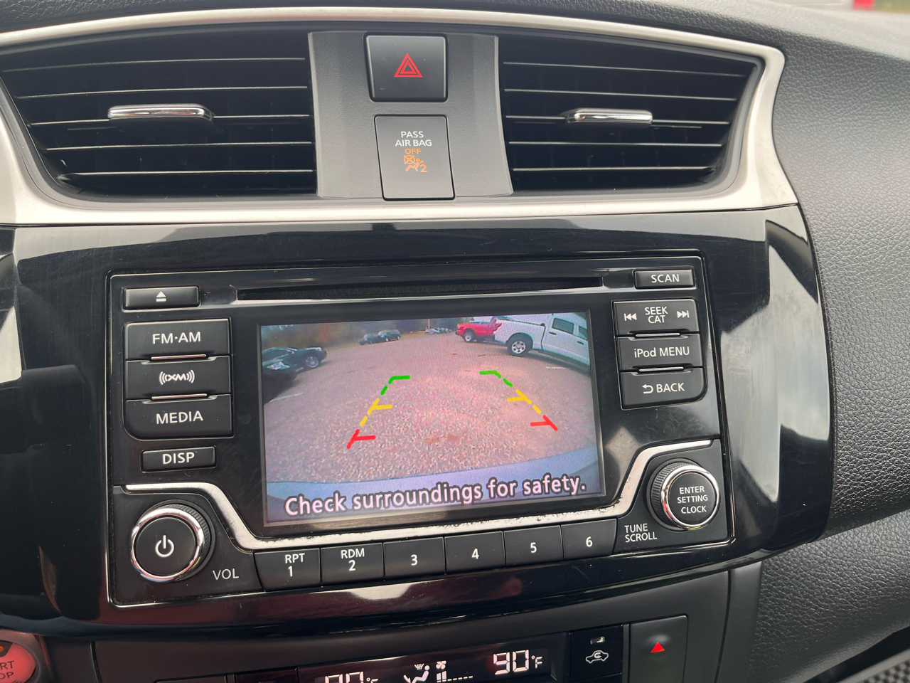 Nissan Sentra SV 4D Sedan 2018 Nissan Sentra SV 4D Sedan 2018