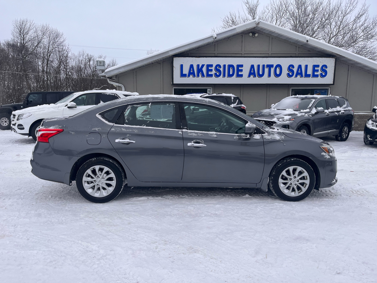 2018 Nissan Sentra SV 4D Sedan