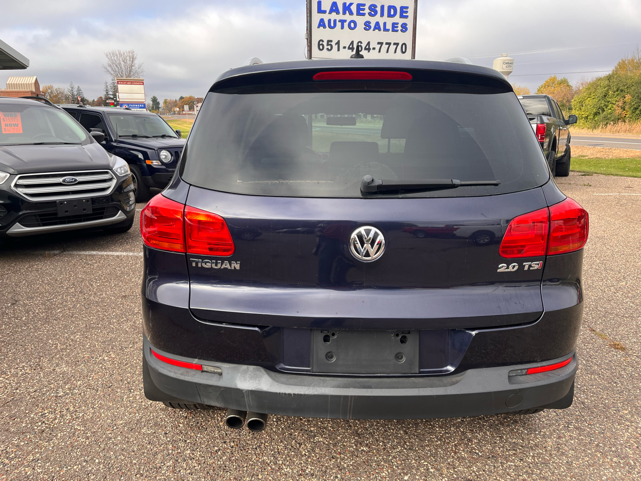 Volkswagen Tiguan 2WD 4dr Auto SE 2015 Volkswagen Tiguan 2WD 4dr Auto SE 2015