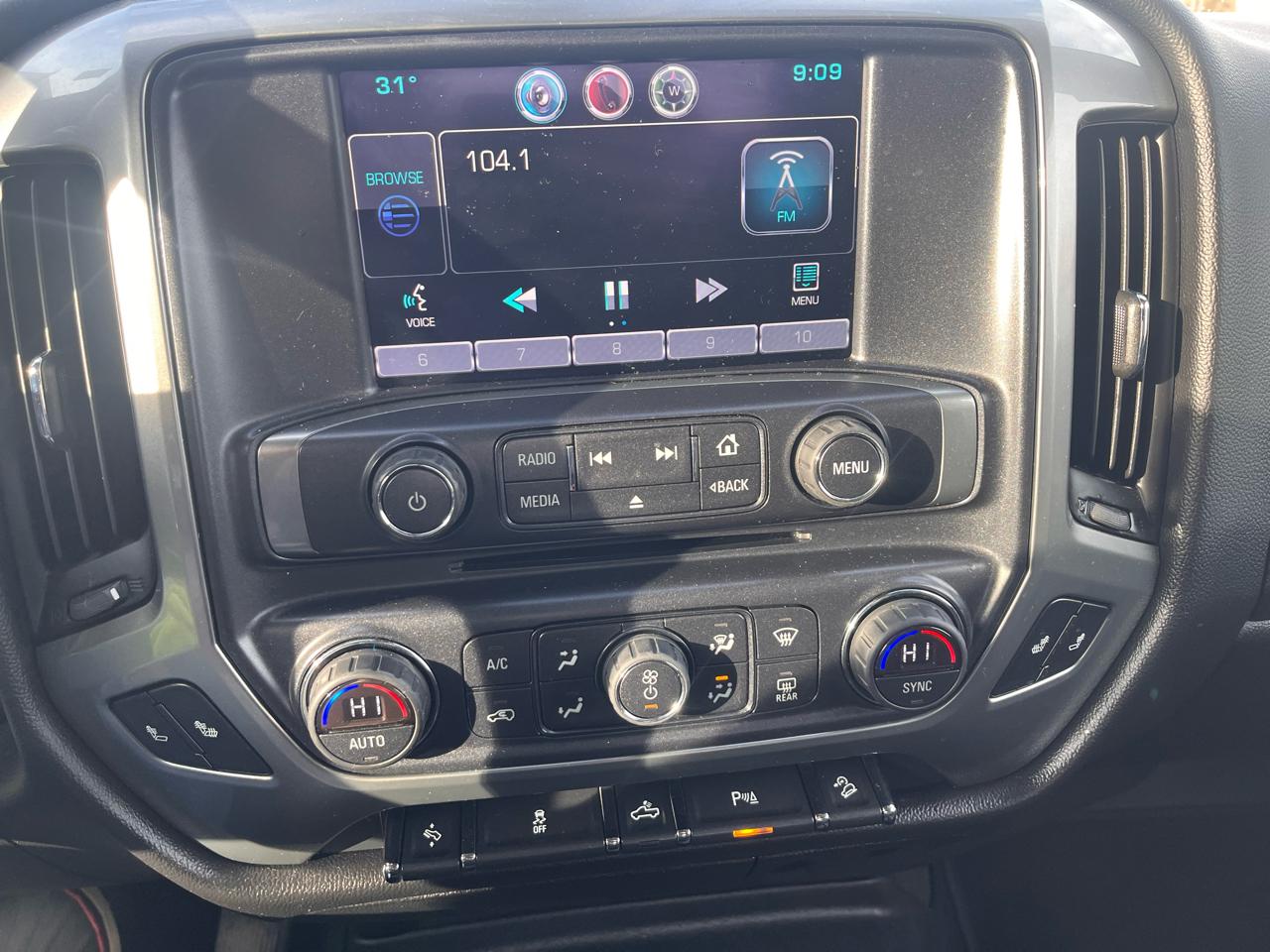 Chevrolet Silverado 1500 4WD Crew Cab 143.5" LT 2015