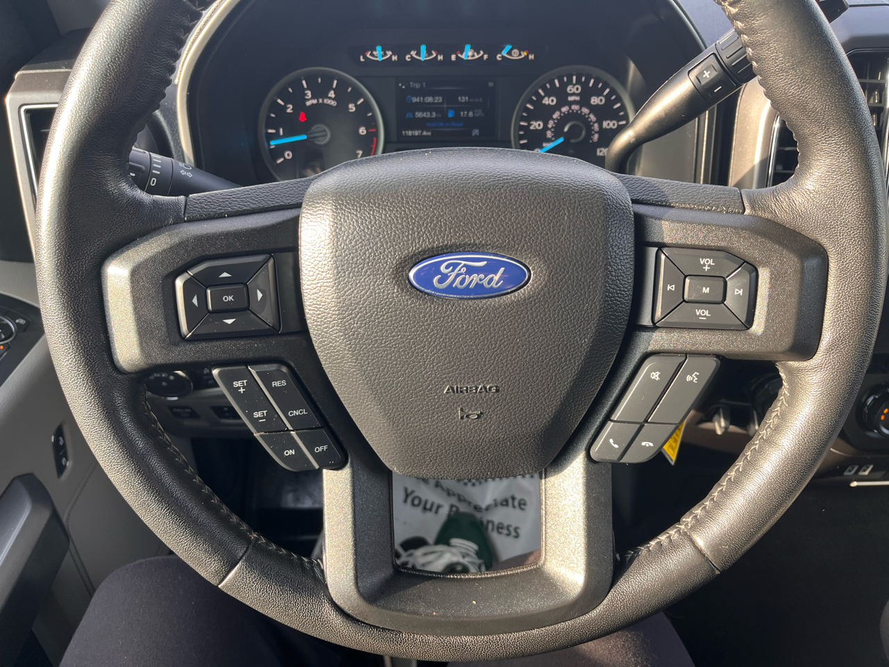Ford F-150 4WD SuperCrew 139" XLT 2018