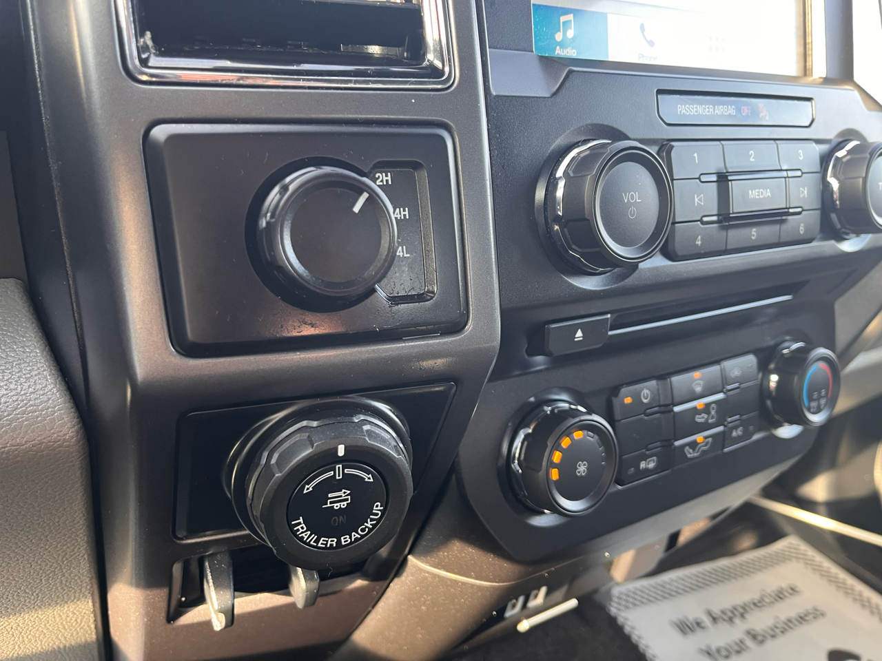 Ford F-150 4WD SuperCrew 139" XLT 2018