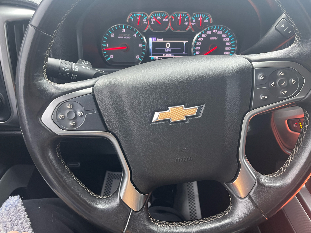 Chevrolet Silverado 1500 4WD Crew Cab 143.5" LT 2017